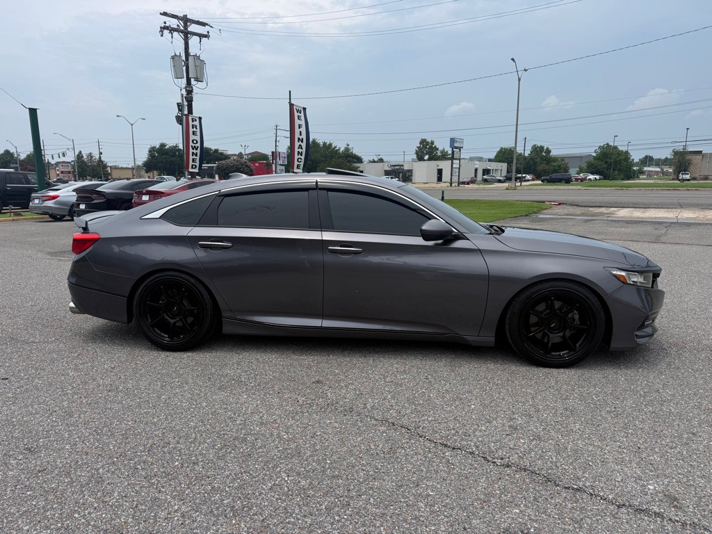 2018 Honda Accord Image 4
