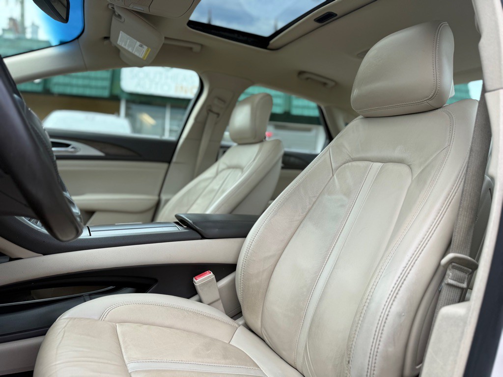 2018 Lincoln MKZ Image 8