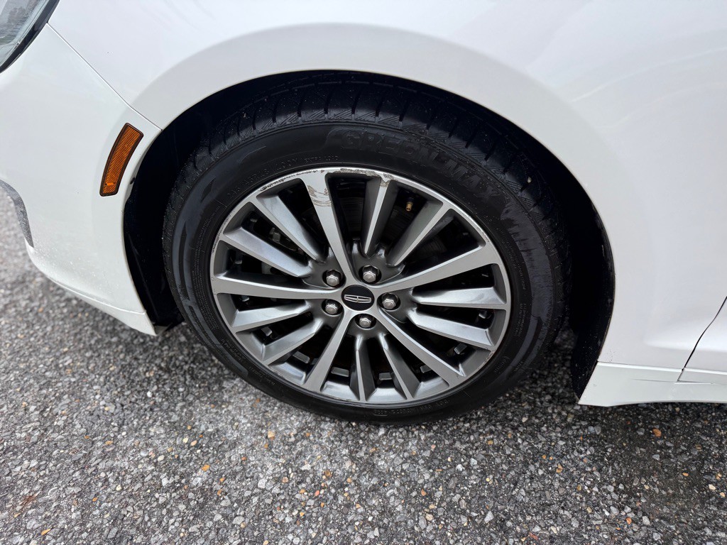 2018 Lincoln MKZ Image 22