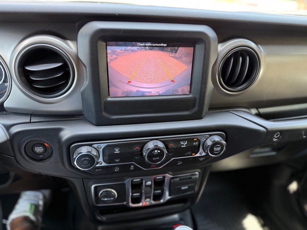 2020 Jeep Wrangler Unlimited Image 19