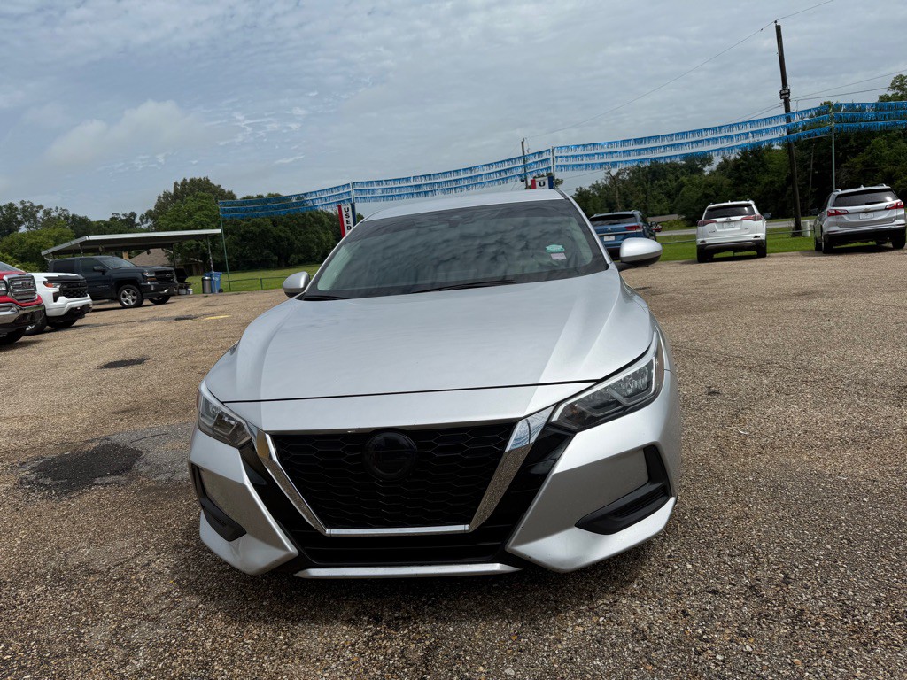 2021 Nissan Sentra Image 2