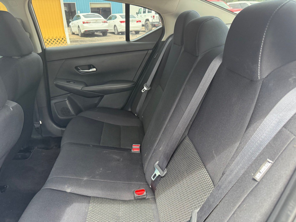 2021 Nissan Sentra Image 6