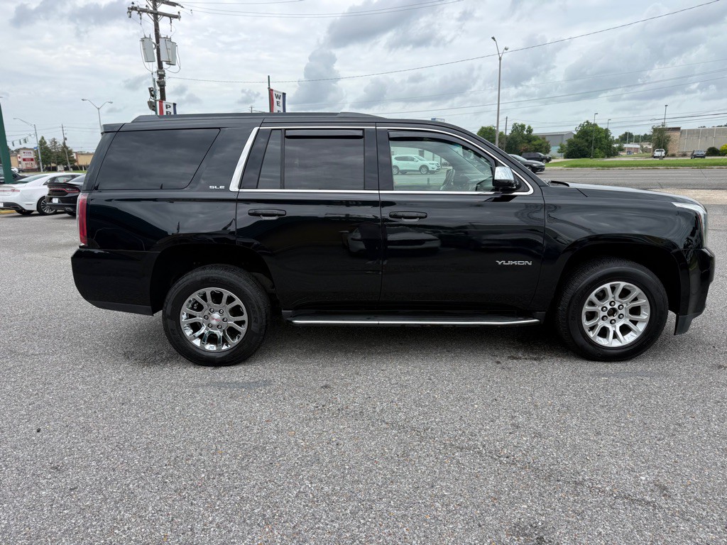 2018 GMC Yukon Image 4