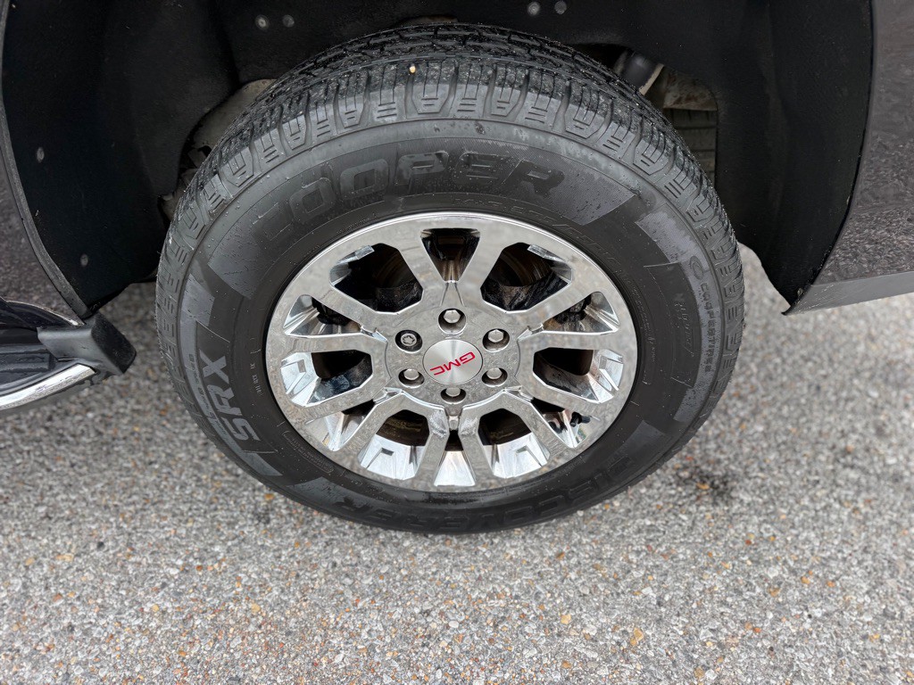 2018 GMC Yukon Image 23