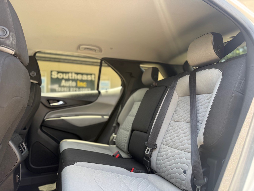 2020 Chevrolet Equinox Image 11