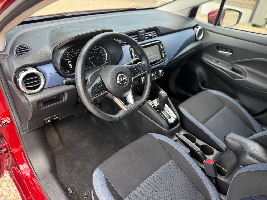 2023 Nissan Versa Image 8