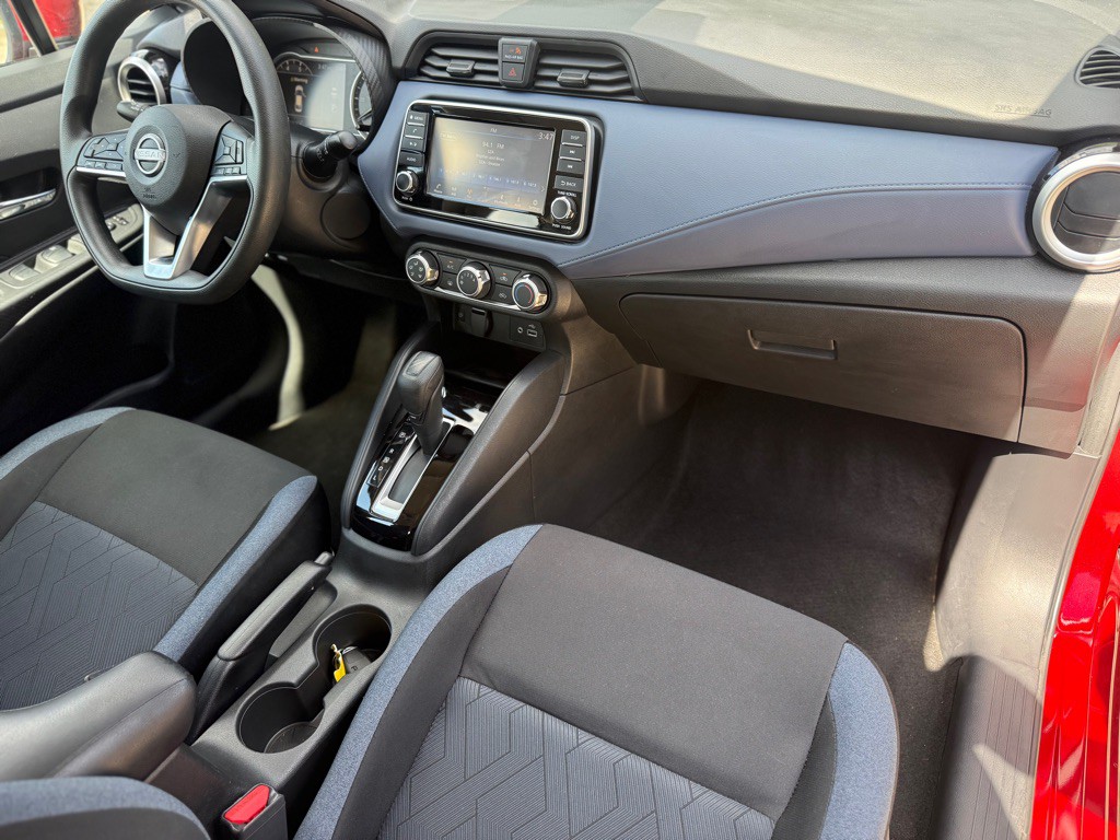 2023 Nissan Versa Image 12