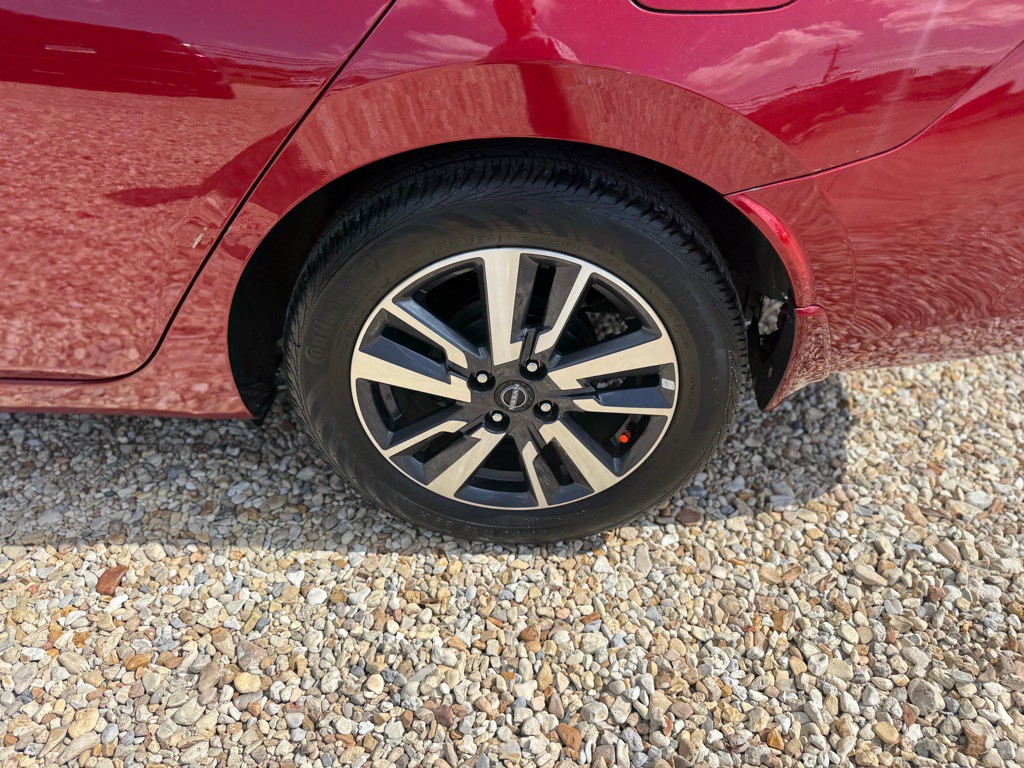 2023 Nissan Versa Image 25