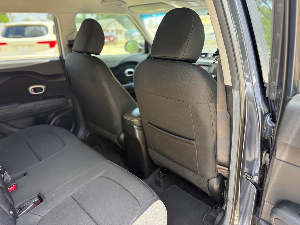 2014 Kia Soul Image 17