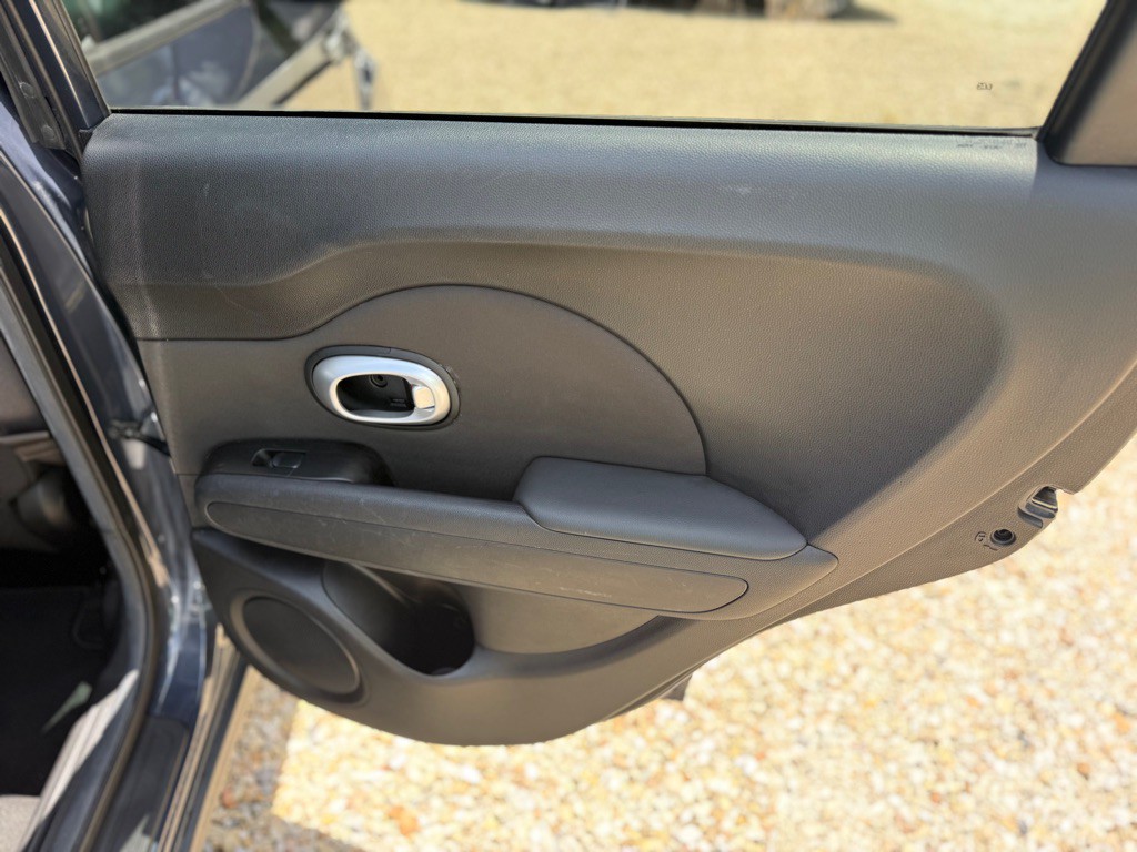 2014 Kia Soul Image 20