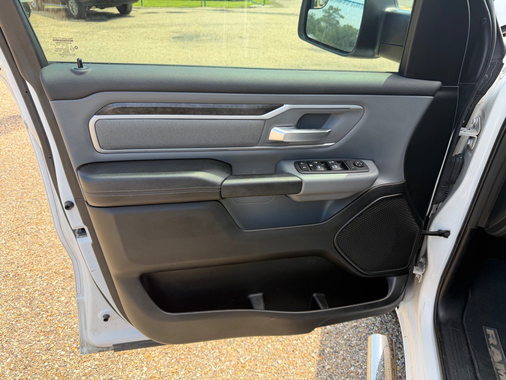 2020 RAM 1500 Image 11
