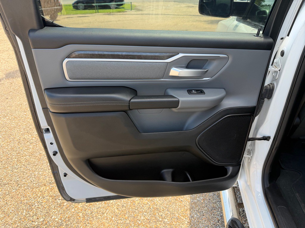2020 RAM 1500 Image 16