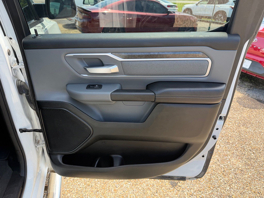 2020 RAM 1500 Image 21