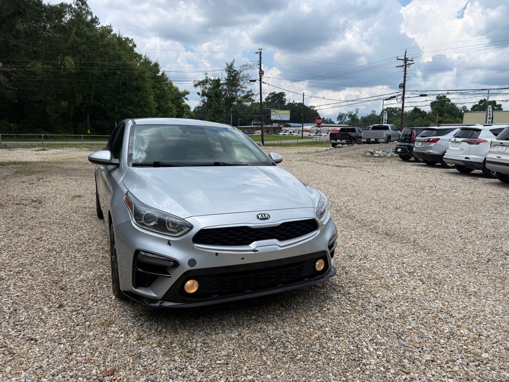2021 Kia Forte Image 2