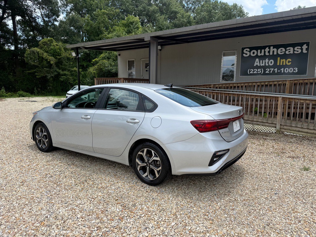 2021 Kia Forte Image 7