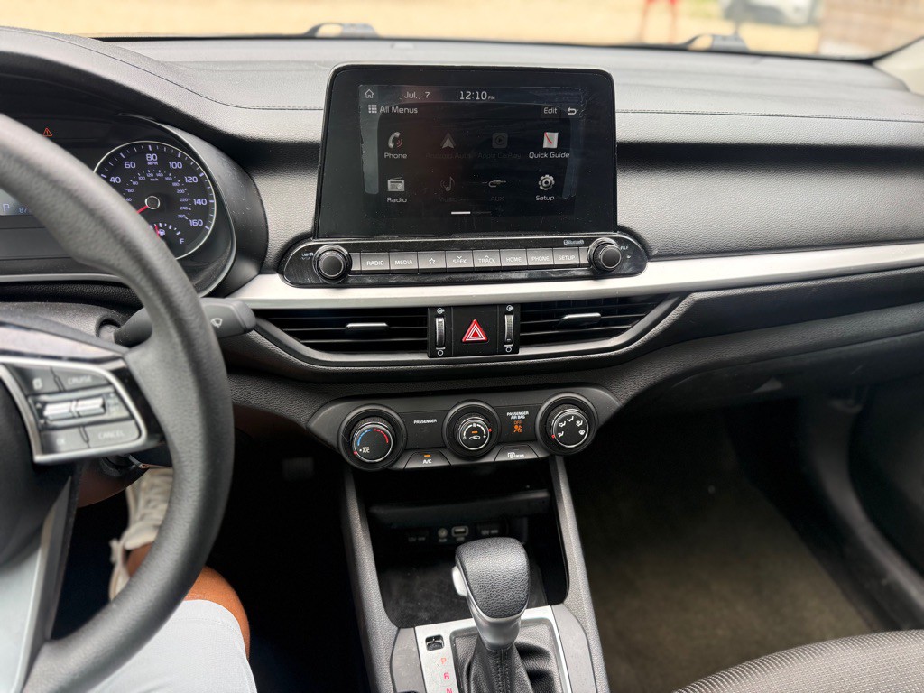 2021 Kia Forte Image 18