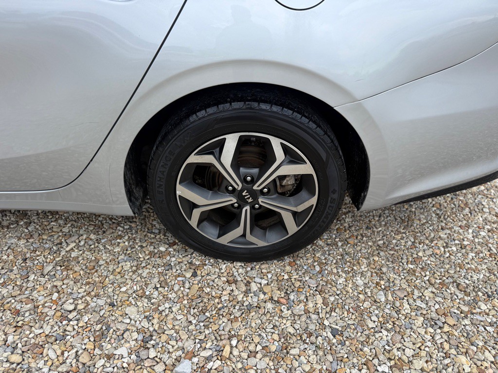 2021 Kia Forte Image 27