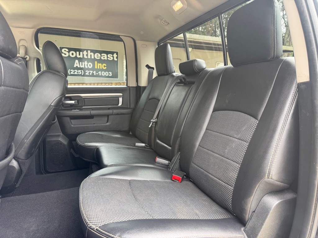 2017 RAM 1500 Image 10