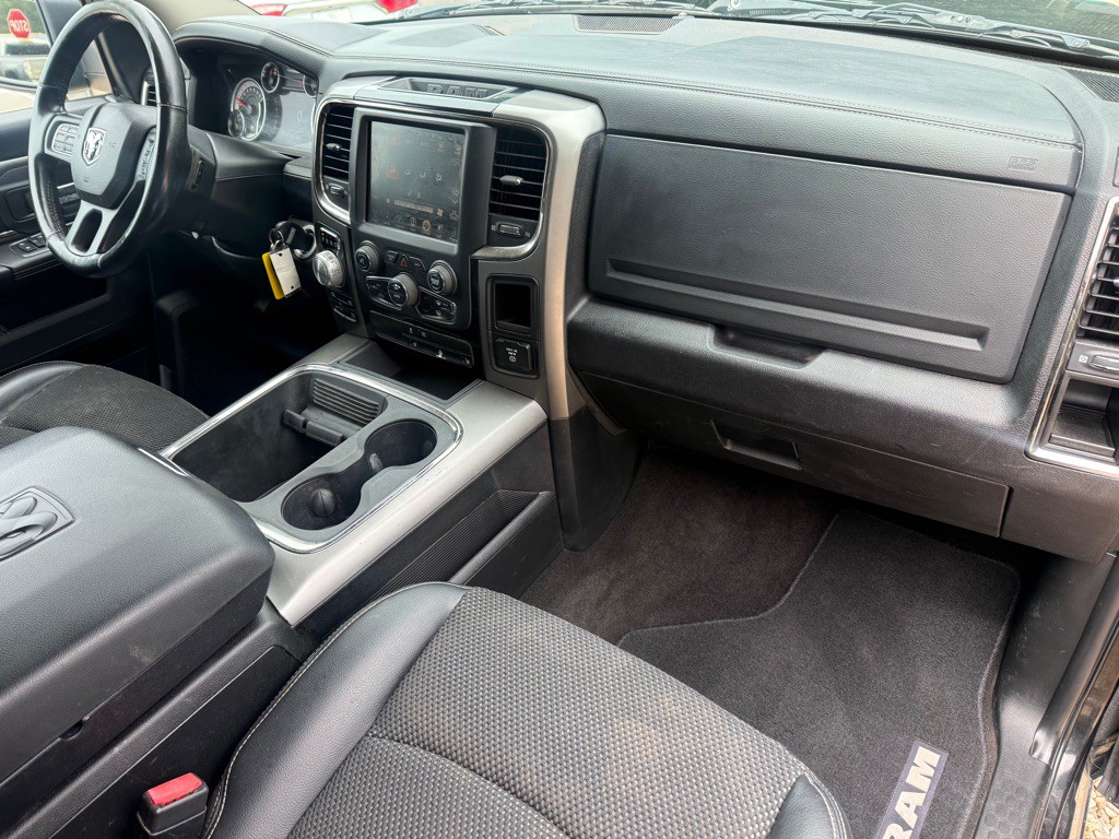 2017 RAM 1500 Image 13