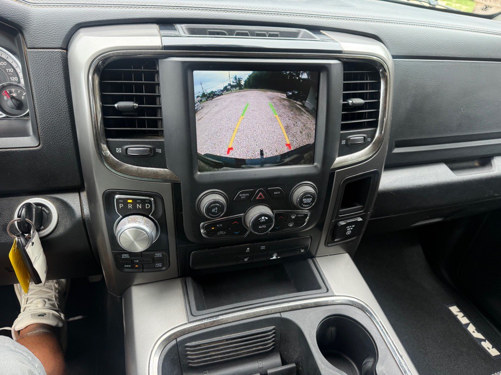 2017 RAM 1500 Image 16