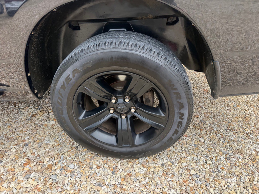 2017 RAM 1500 Image 25
