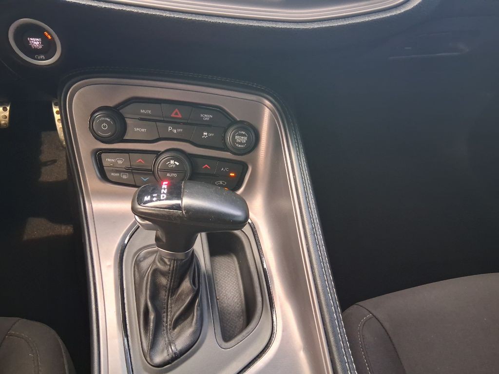 2023 Dodge Challenger Image 9