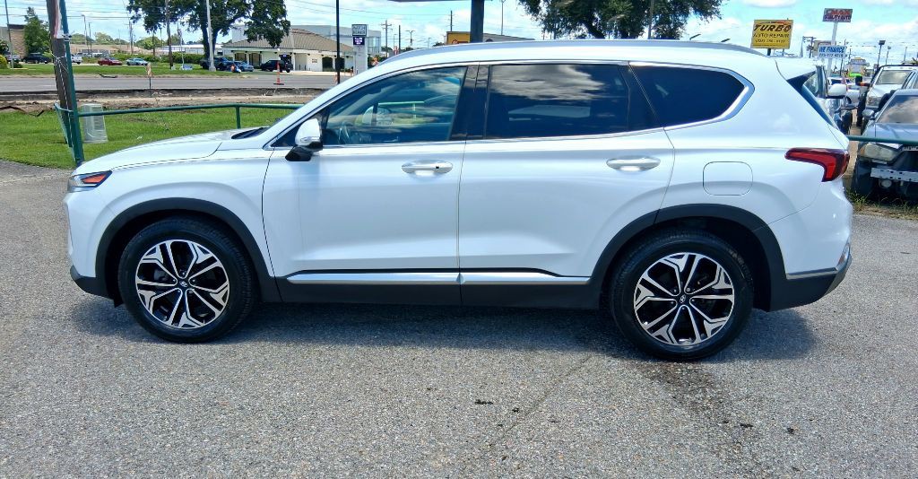 2020 Hyundai Santa Fe Image 3