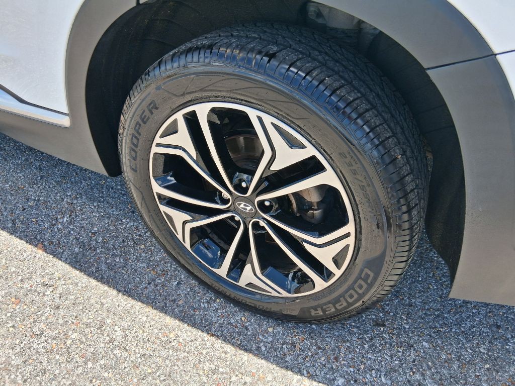 2020 Hyundai Santa Fe Image 14