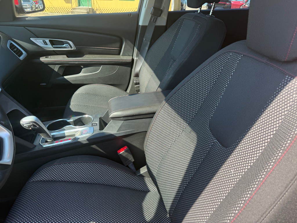 2015 GMC Terrain Image 9