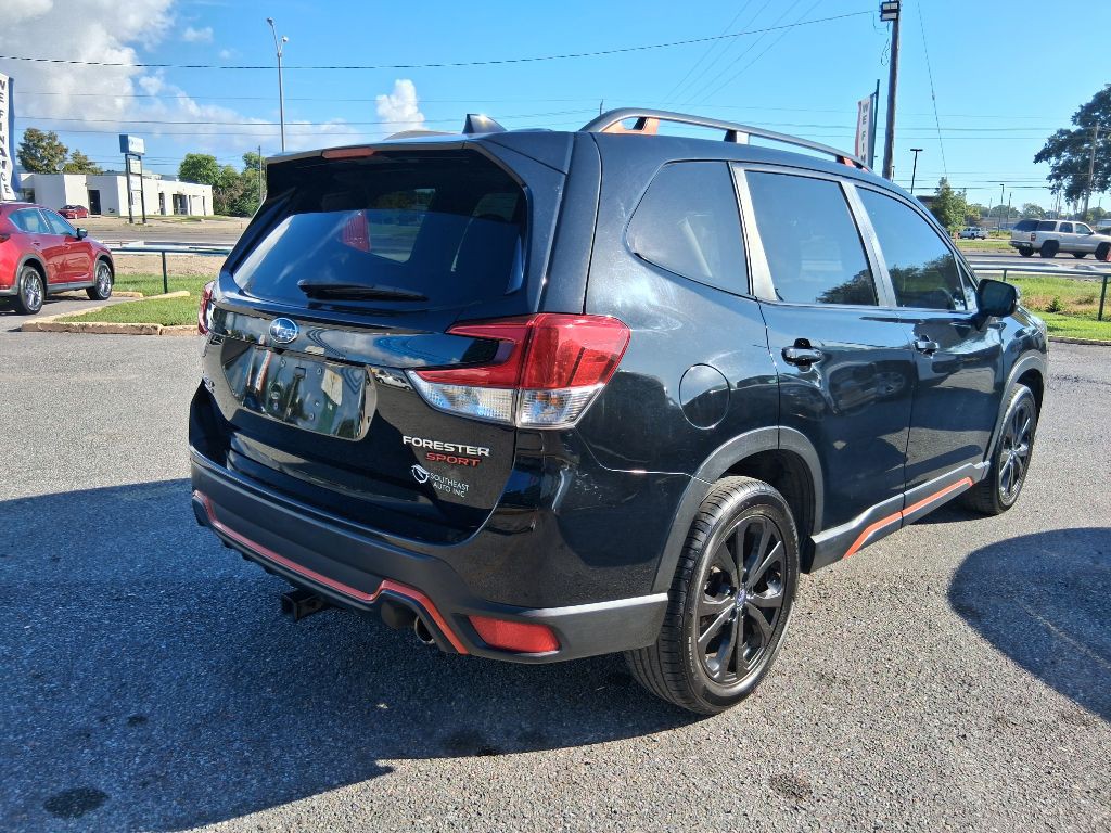 2023 Subaru Forester Image 3