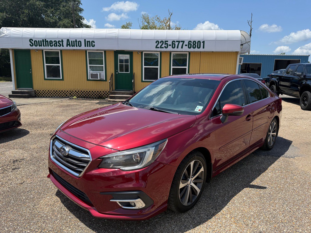 2018 Subaru Legacy Image 2