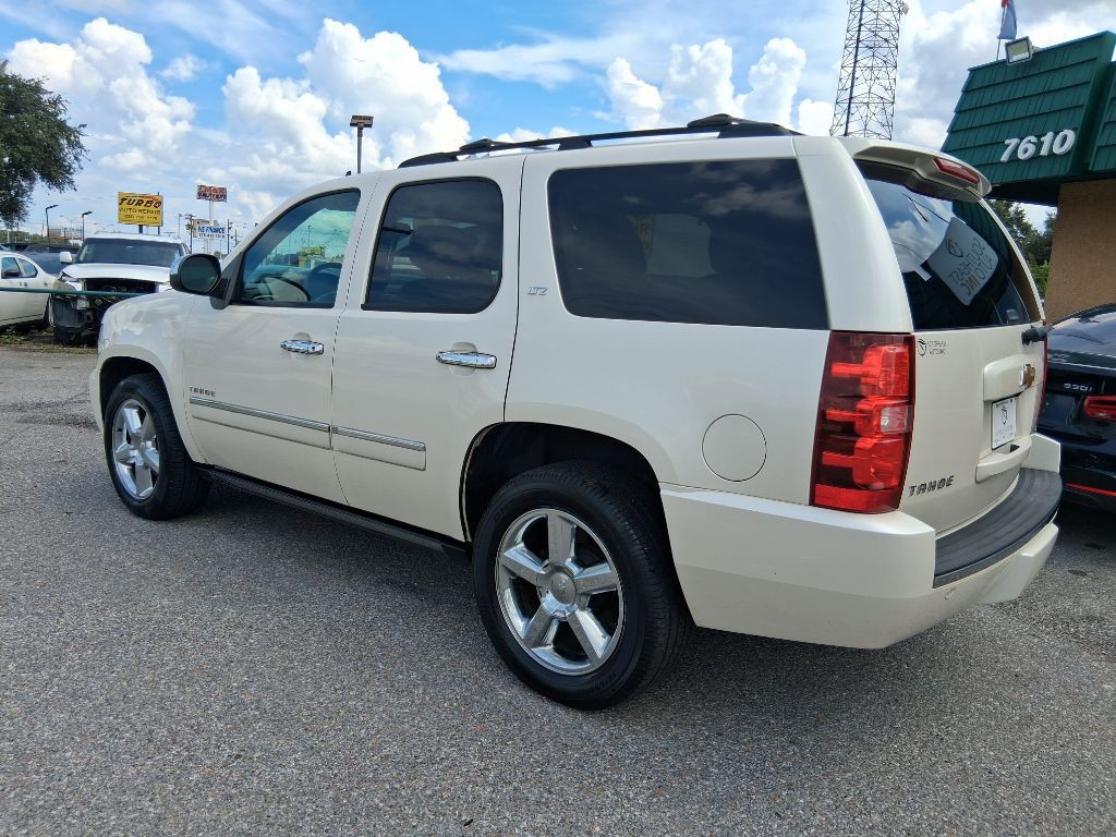 2012 Chevrolet Tahoe Image 3