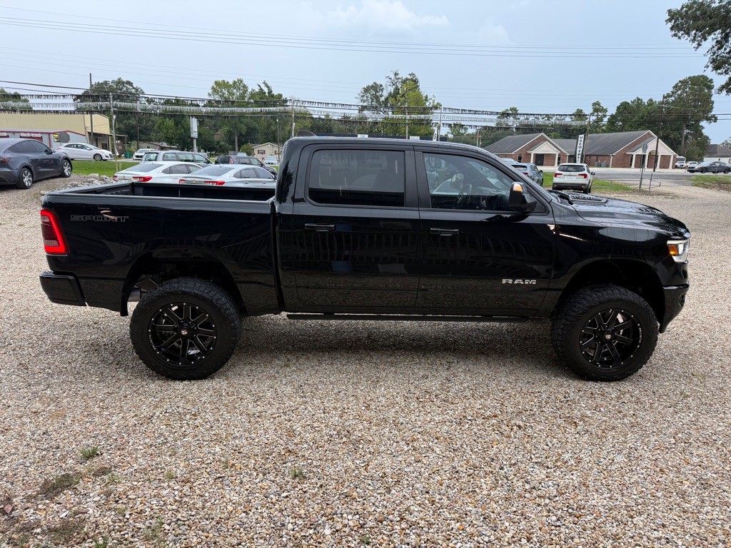 2023 RAM 1500 Image 4