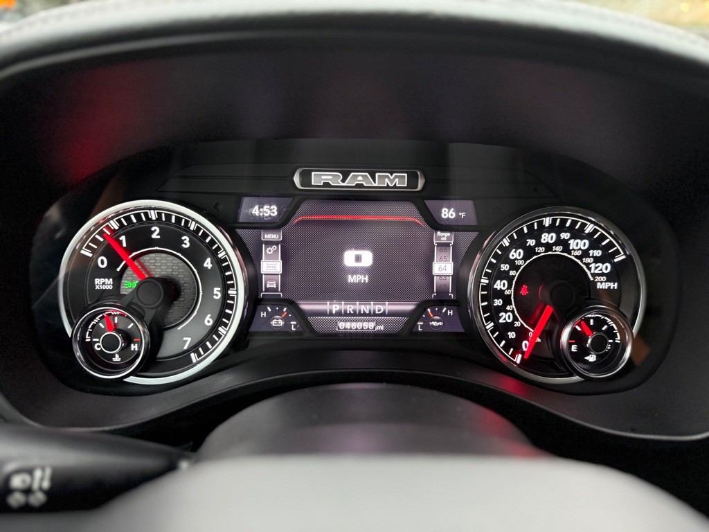 2023 RAM 1500 Image 25