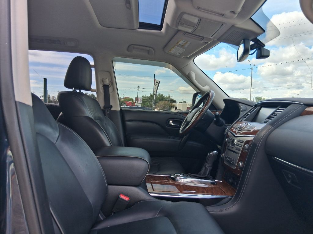2018 INFINITI QX80 Image 8