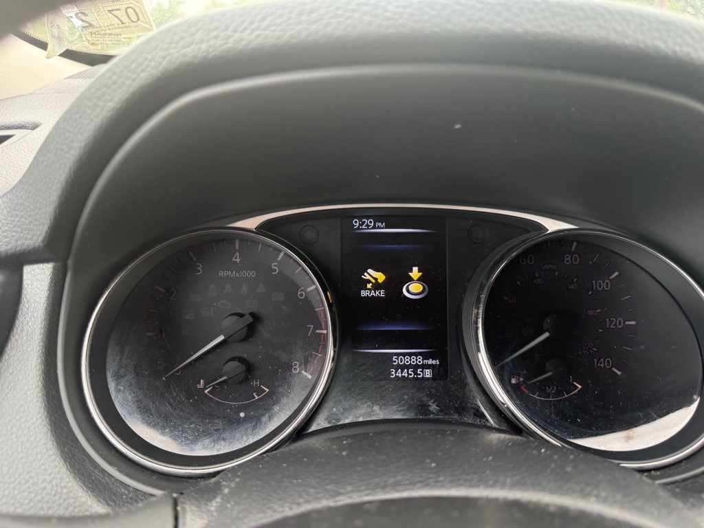 2016 Nissan Rogue Image 10