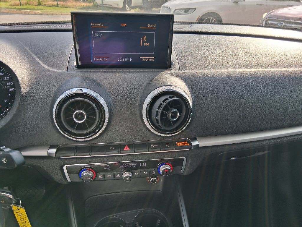 2016 Audi A3 Image 8