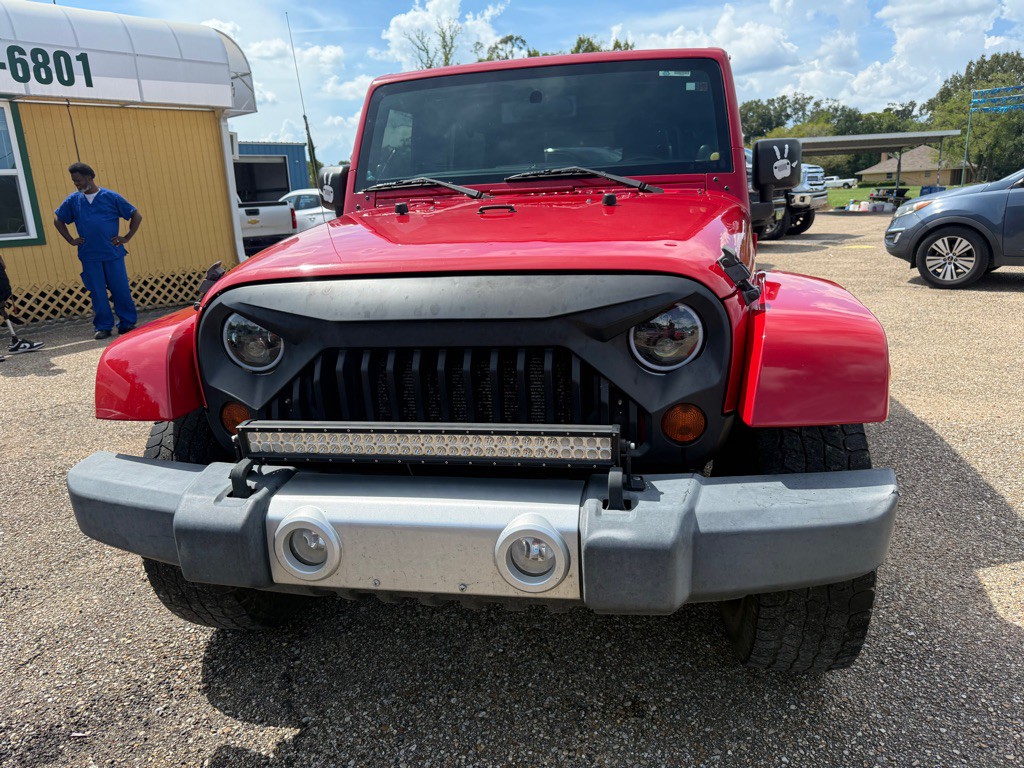 2011 Jeep Wrangler Unlimited Image 5