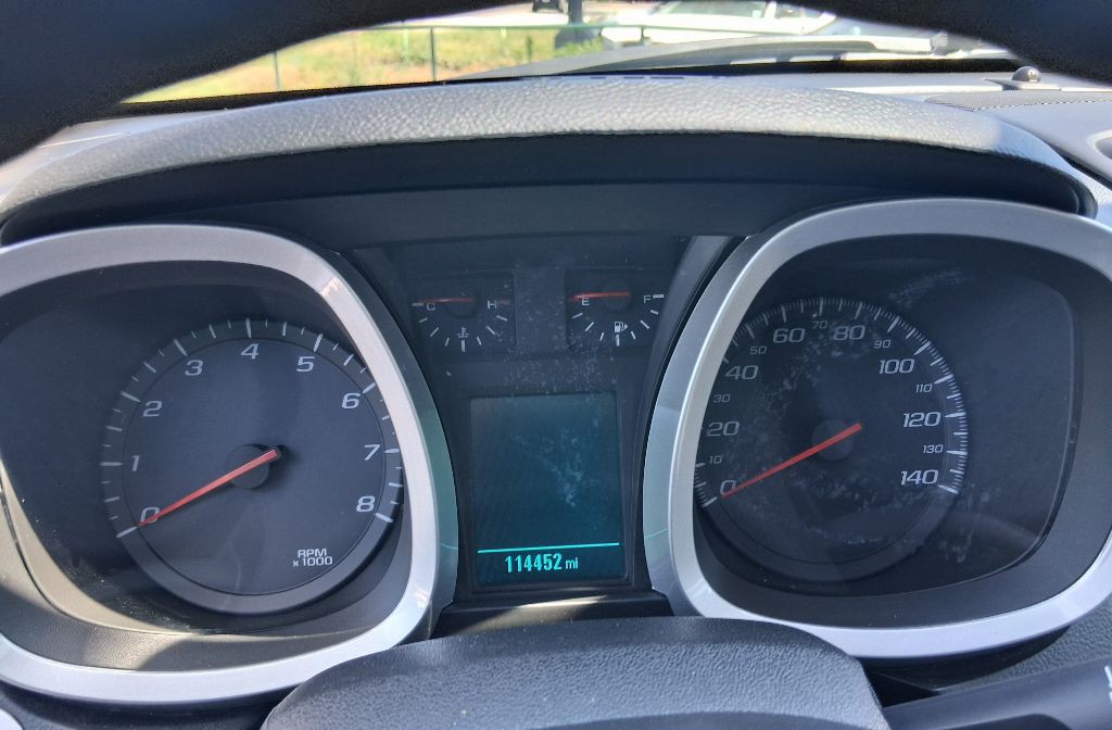 2017 Chevrolet Equinox Image 9