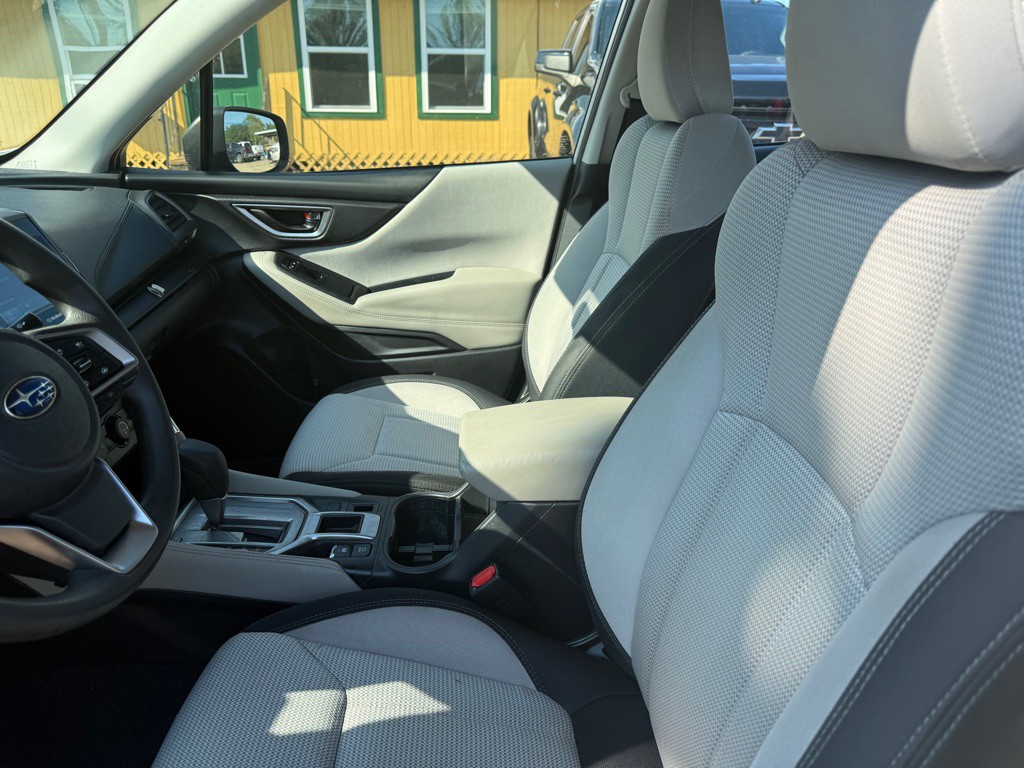 2024 Subaru Forester Image 12