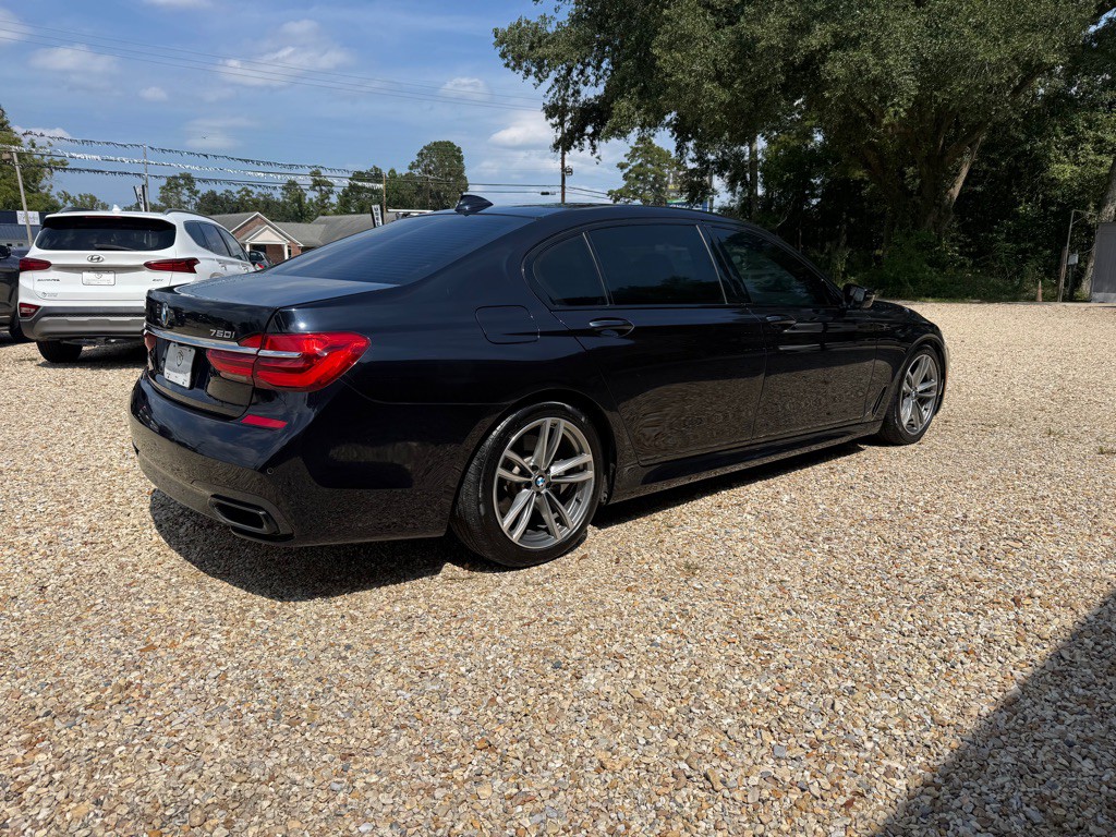 2018 BMW 7 Series Image 5
