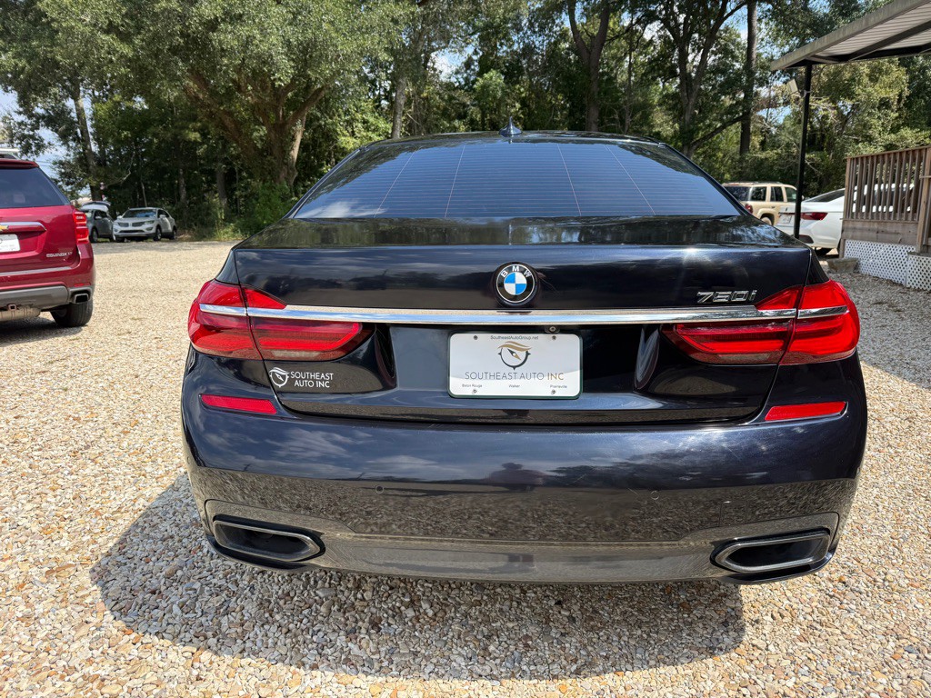2018 BMW 7 Series Image 6