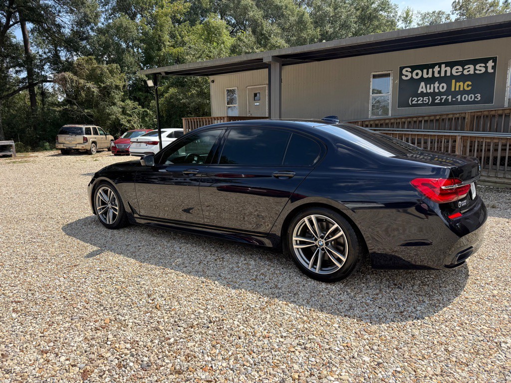 2018 BMW 7 Series Image 7