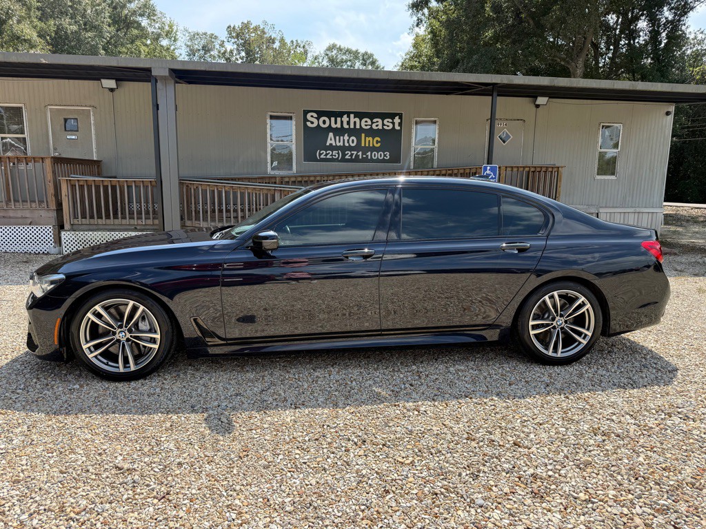 2018 BMW 7 Series Image 8