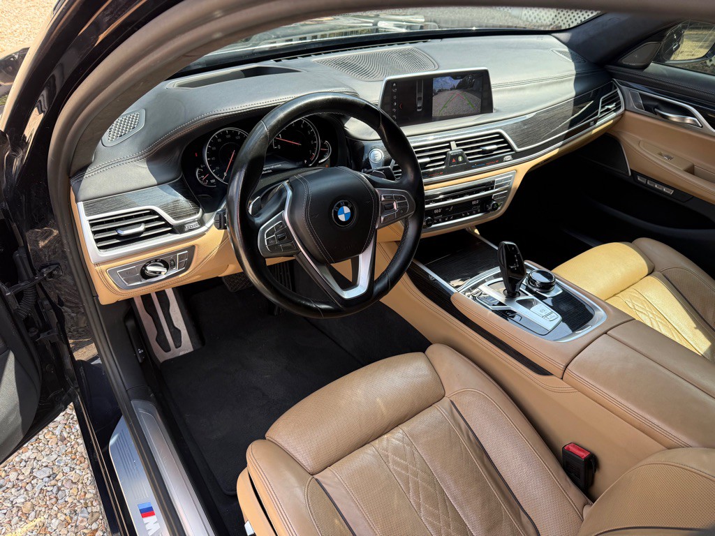 2018 BMW 7 Series Image 11