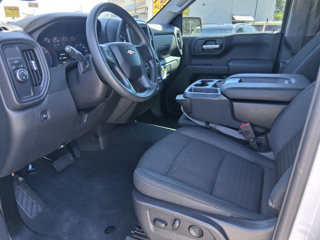 2024 Chevrolet Silverado 1500 Image 10