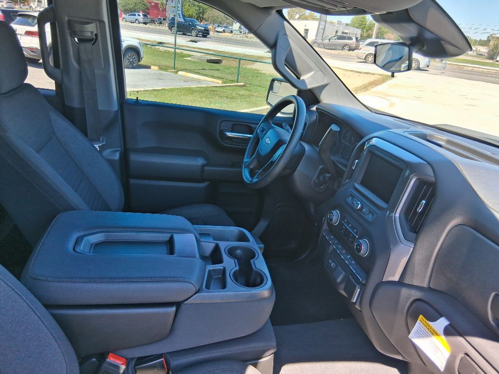 2024 Chevrolet Silverado 1500 Image 11