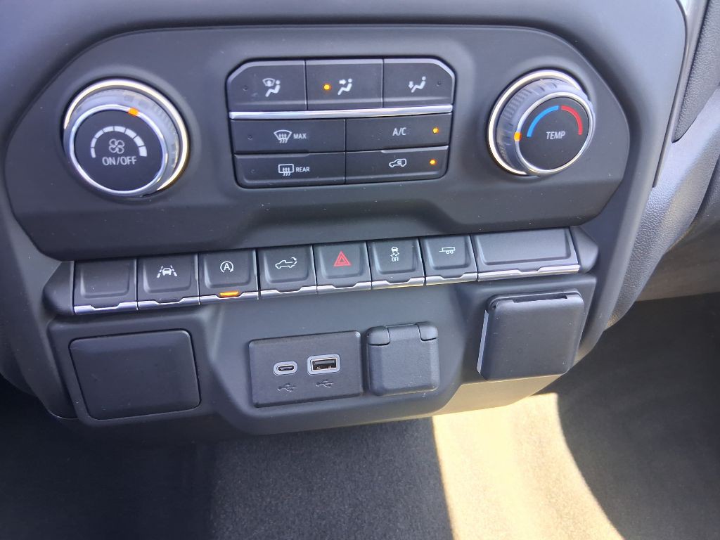 2024 Chevrolet Silverado 1500 Image 13