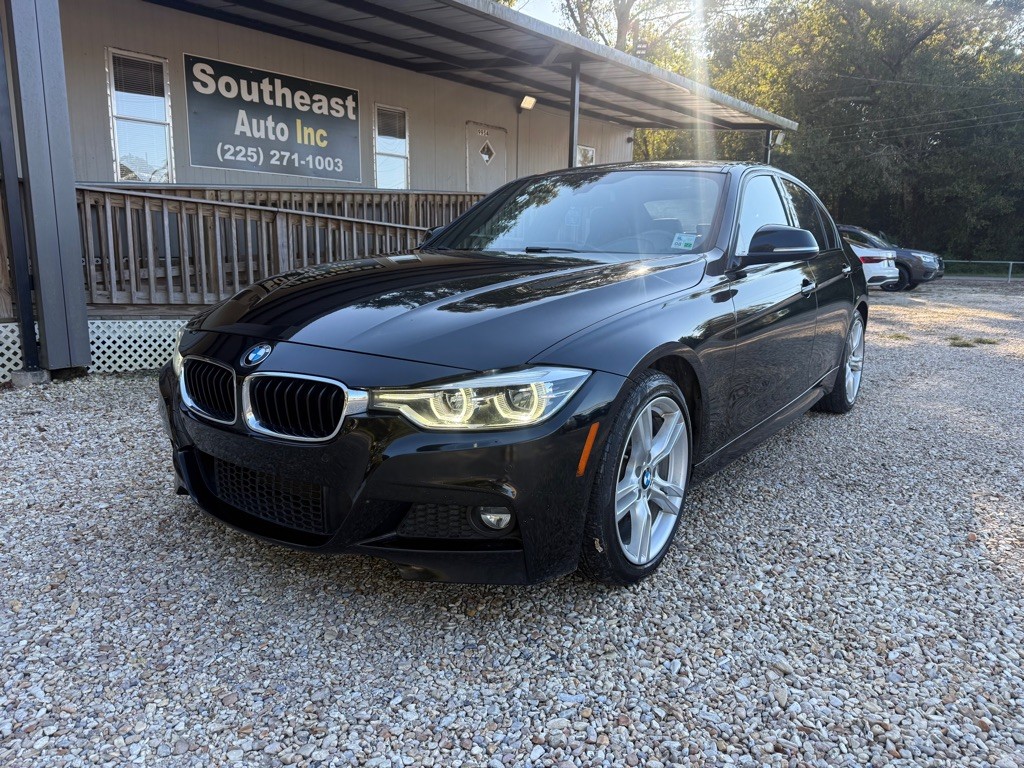 2017 BMW 3 Series Image 1