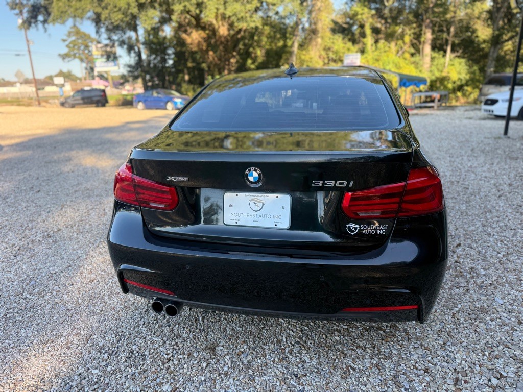 2017 BMW 3 Series Image 5